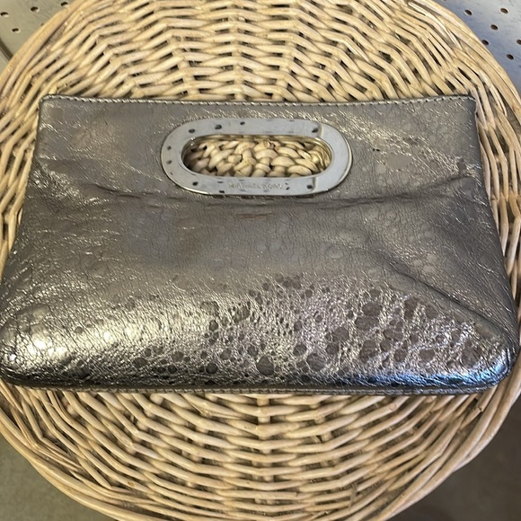 MK leather - Picture 4 of 11